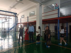 外商來(lái)訪澎龍鋰電